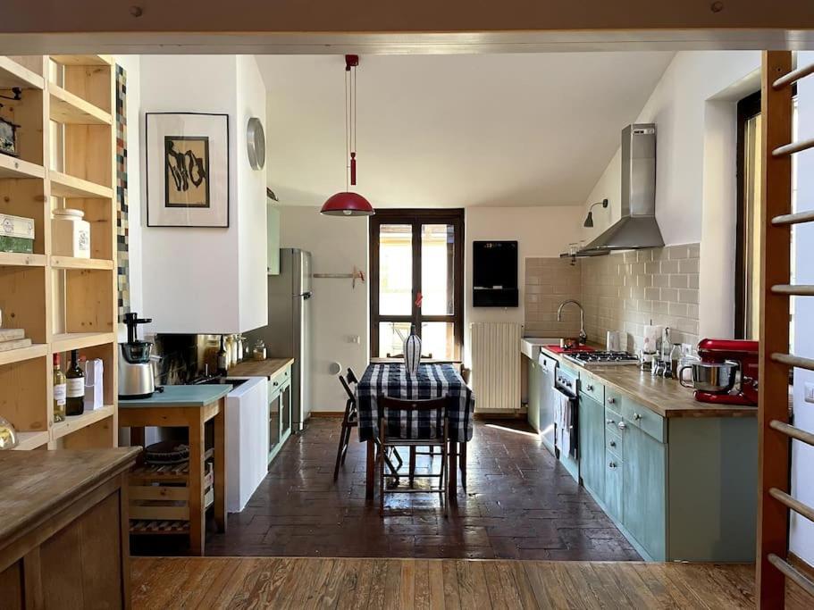 Grande Appartamento In Area Storica Di Bergamo Bérgamo Exterior foto
